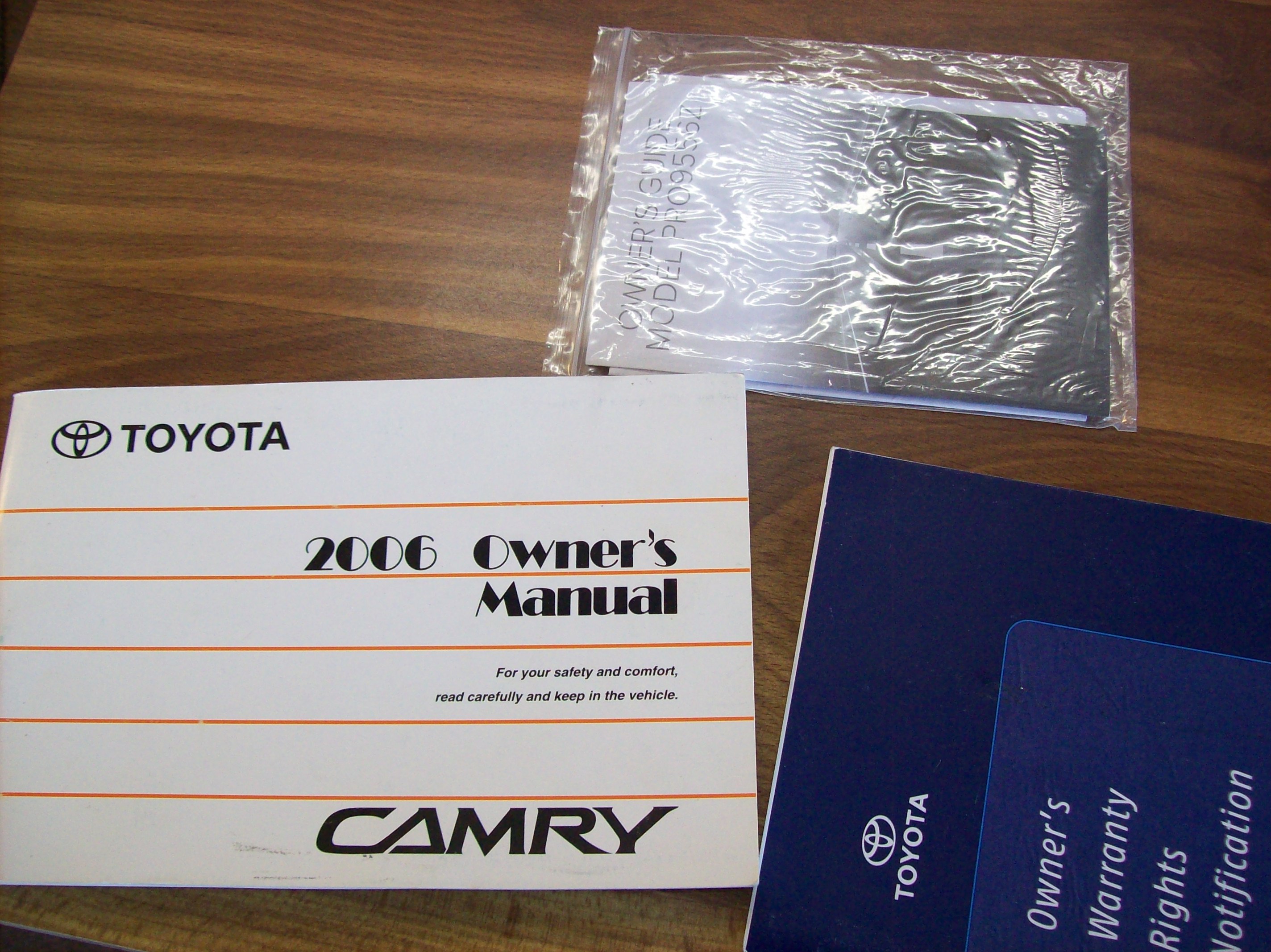 Used 2006 Toyota Camry LE Sedan 4D FWD image 24