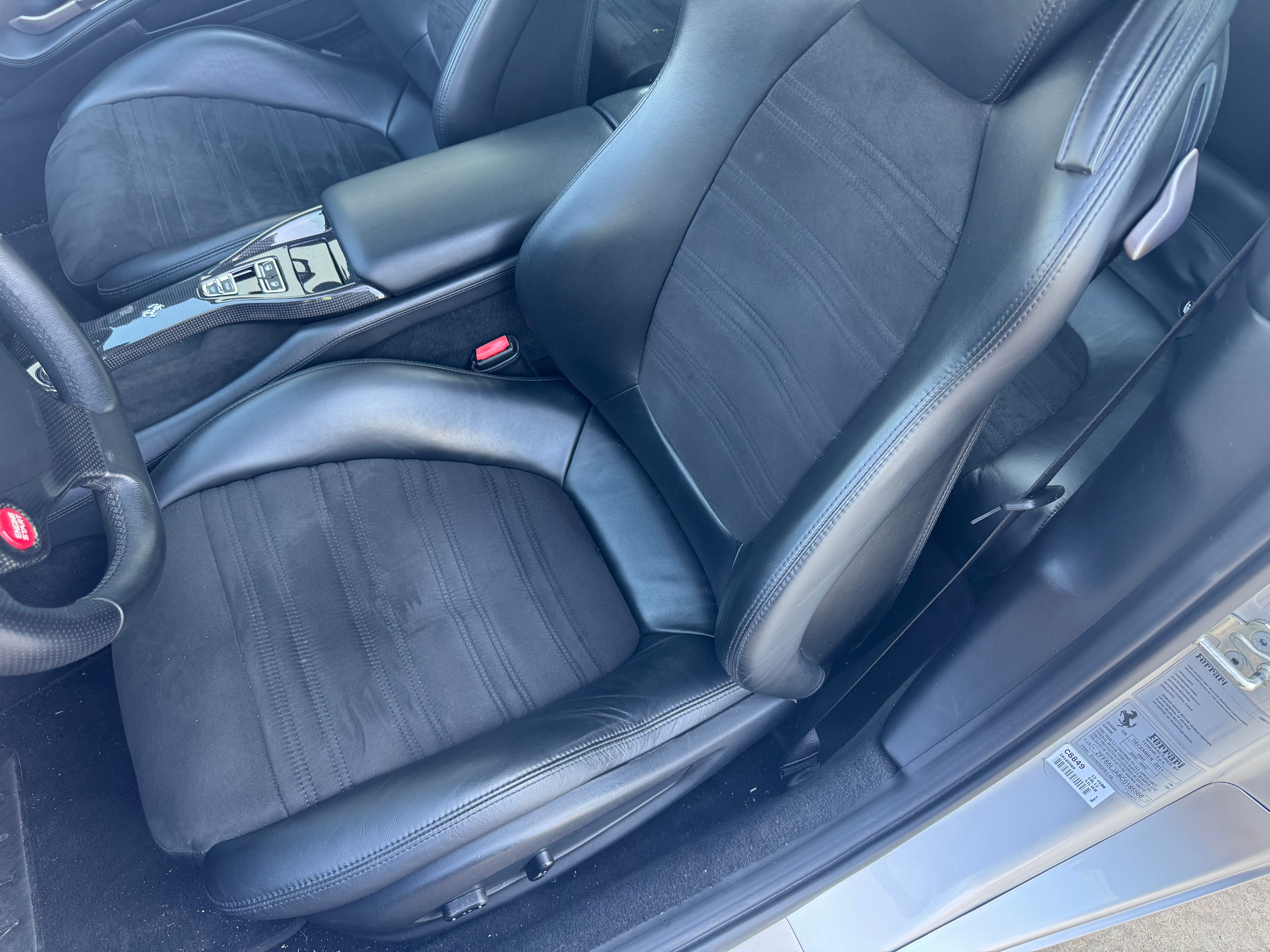 Used 2012 Ferrari California RWD image 21