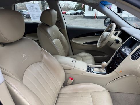 Used 2010 INFINITI EX35 Journey image 16