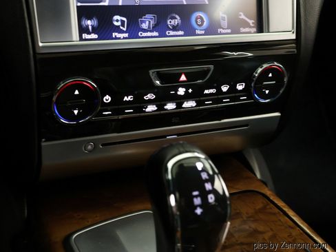 Used 2014 Maserati Quattroporte GTS image 24