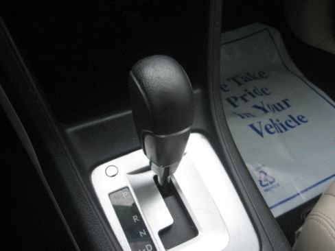 Used 2014 Subaru XV Crosstrek Touring image 12