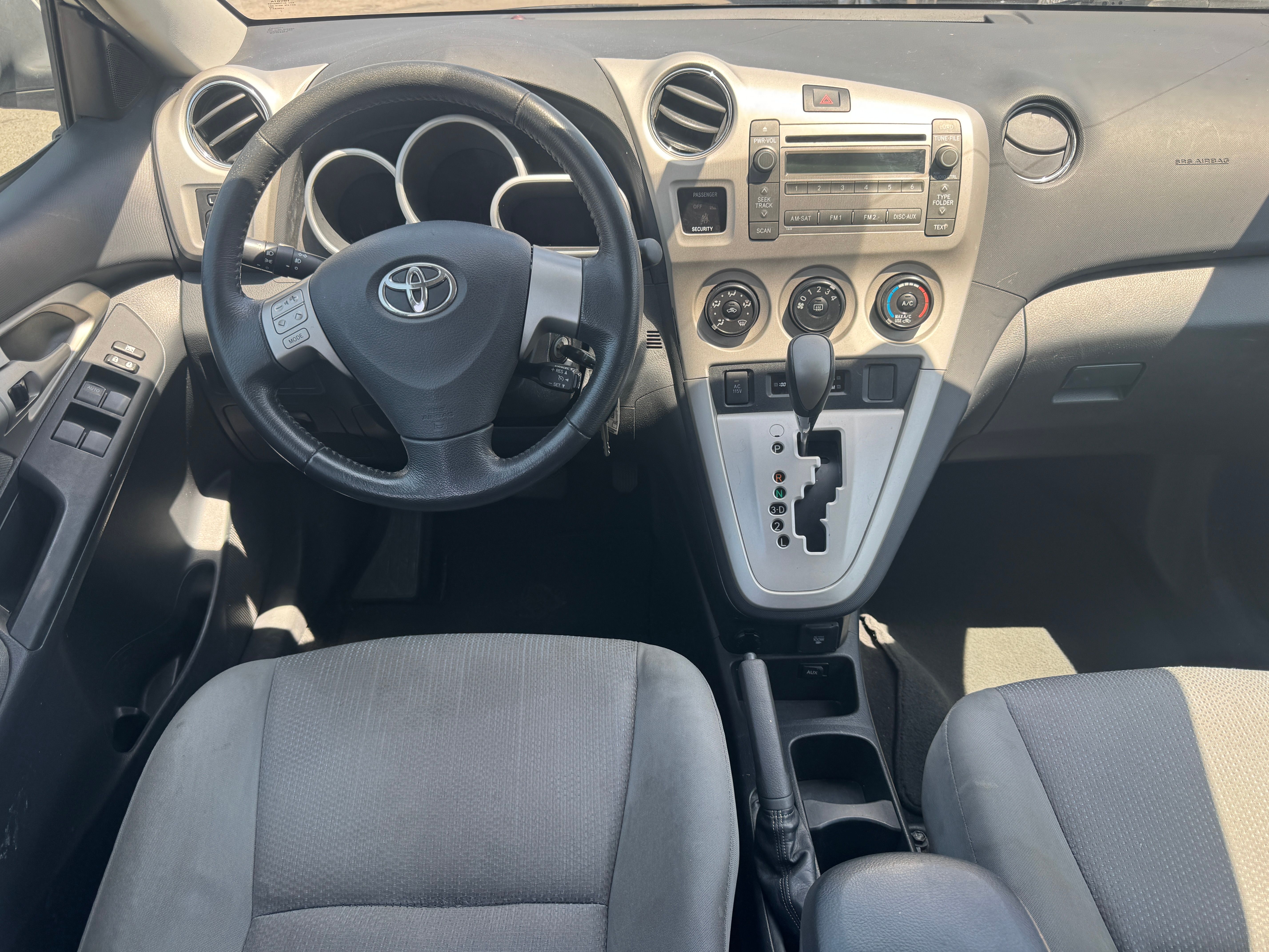 Used 2010 Toyota Matrix S AWD image 22