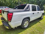 Used 2004 Chevrolet Avalanche LT image 3