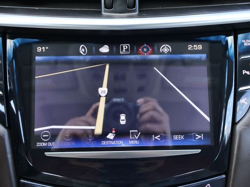 Used 2014 Cadillac XTS Platinum image 17