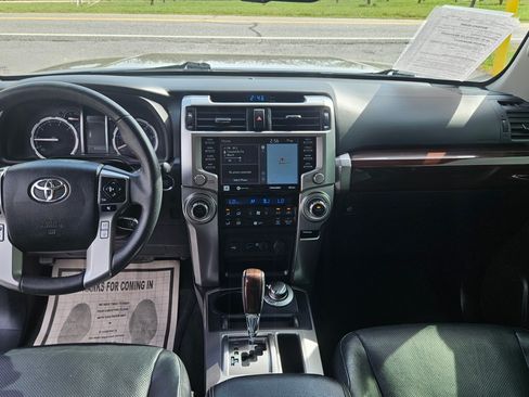 Used 2021 Toyota 4Runner Limited image 15