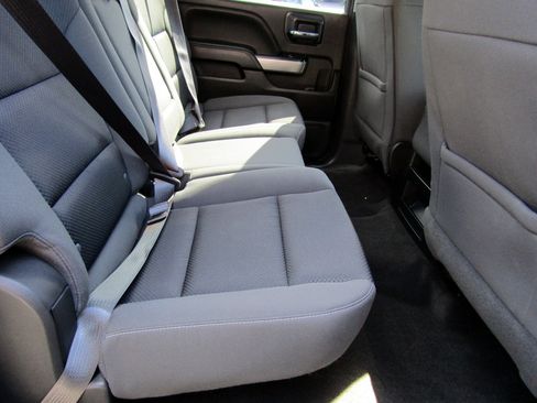 Used 2017 Chevrolet Silverado 1500 4x4 Crew Cab LT image 19
