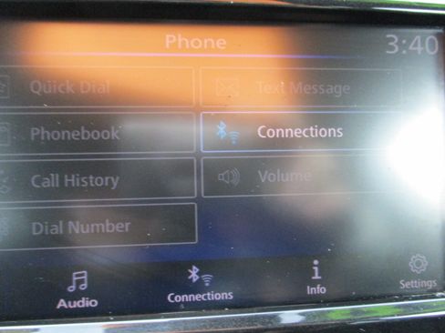 Used 2020 Nissan Rogue FWD SV 2.5L 4-Cyl SUV image 44