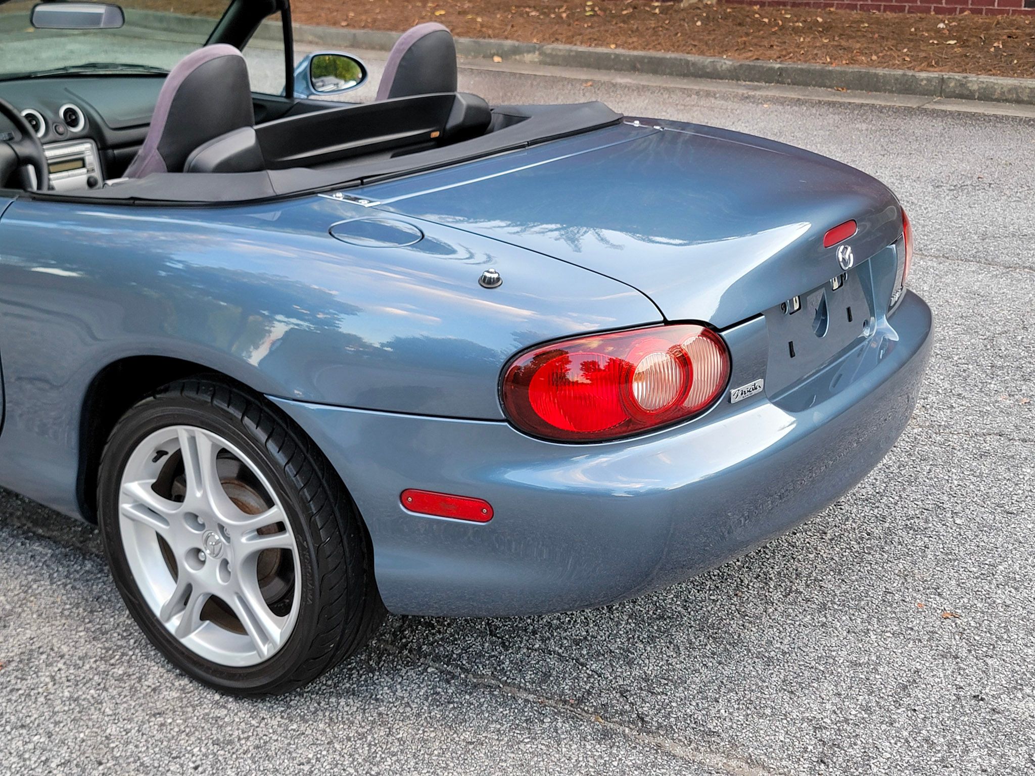Used 2005 MAZDA MX-5 Miata UNAVAIL RWD image 52