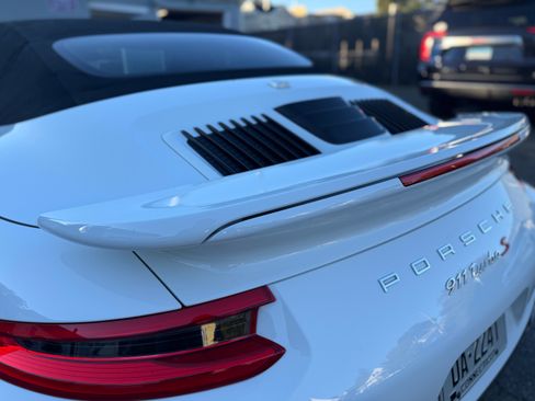 Used 2017 Porsche 911 Turbo S image 50