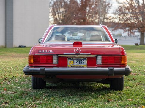 Used 1987 Mercedes-Benz 560 SL image 10