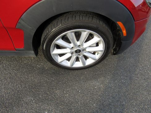 Used 2017 MINI Cooper Clubman S image 11