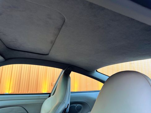 Used 2002 Porsche 911 Carrera 4S image 37