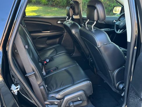 Used 2016 Dodge Journey FWD Crossroad image 10
