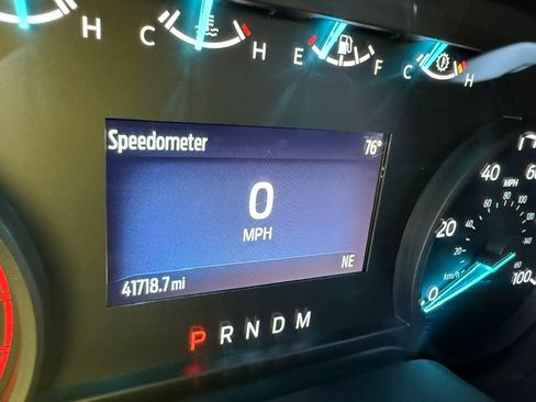 Used 2024 Ford F350 4x4 Crew Cab Super Duty image 11