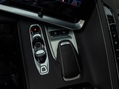 Used 2025 Chevrolet Corvette Z06 image 23