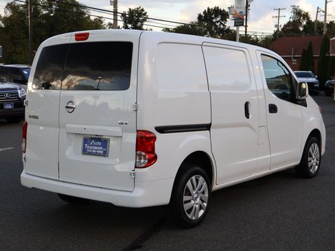 Used 2019 Nissan NV200 SV image 8