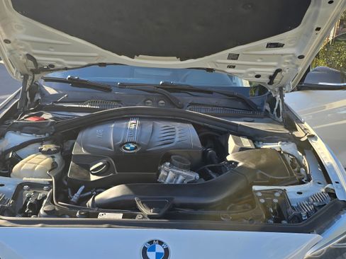 Used 2016 BMW M235i image 28