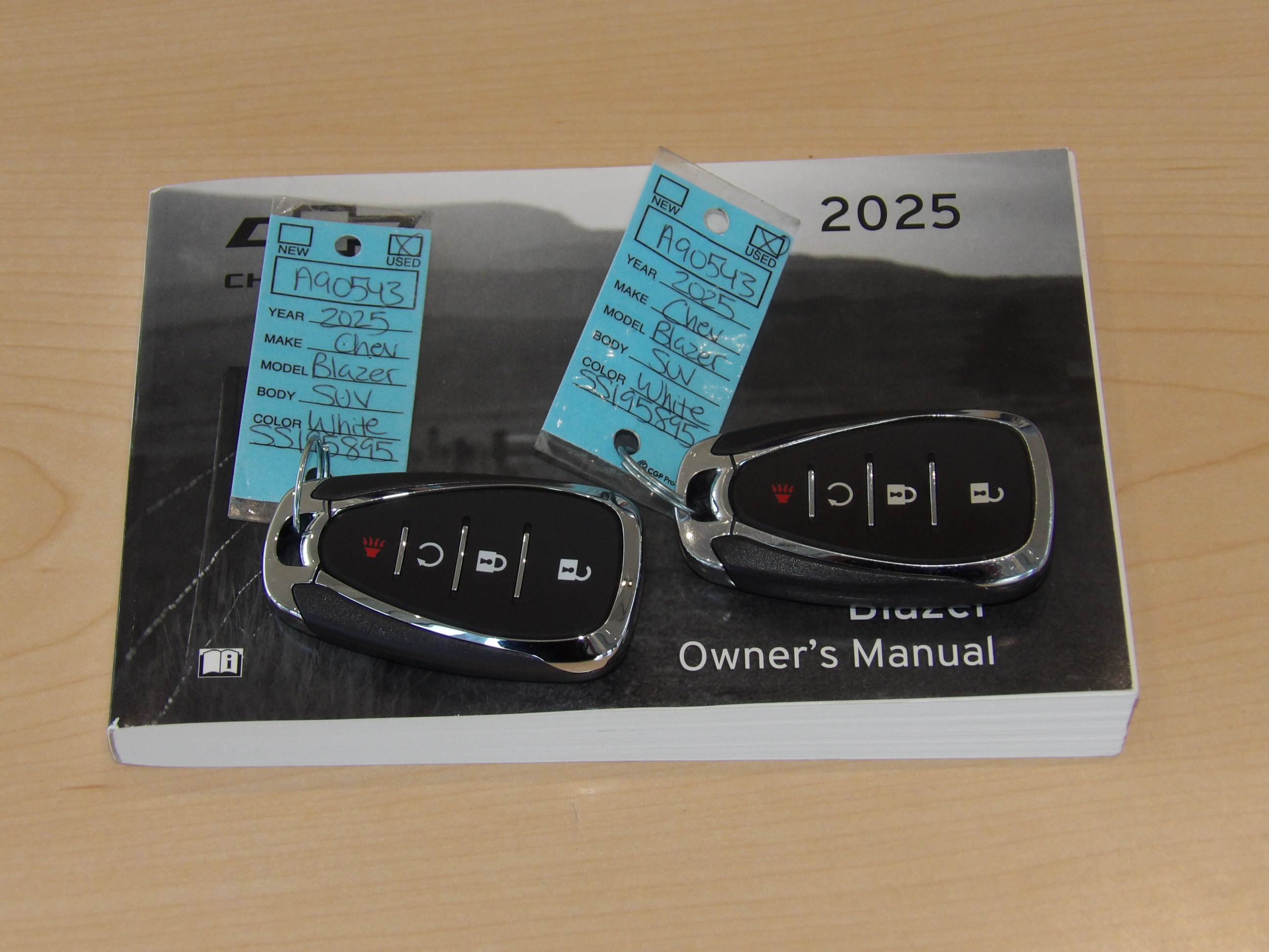 Used 2025 Chevrolet Blazer FWD LT w/ 2LT image 29