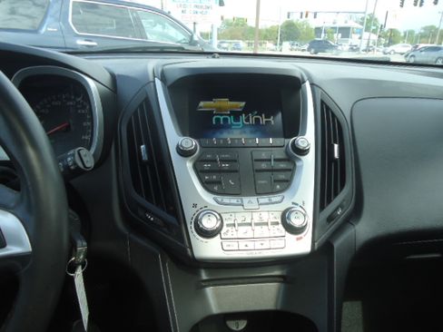 Used 2014 Chevrolet Equinox FWD LT w/ 2LT image 13