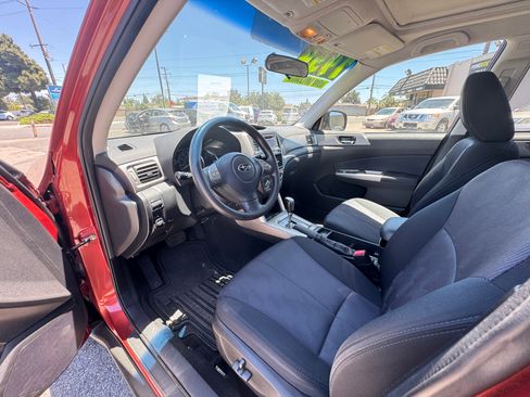 Used 2010 Subaru Forester 2.5X Premium AWD/4WD image 17