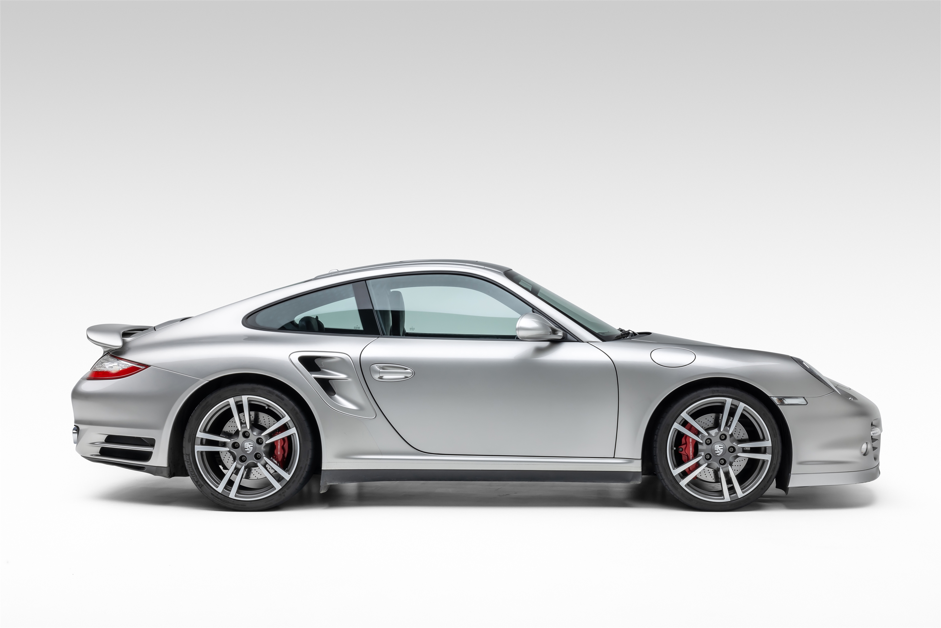 Used 2012 Porsche 911 Turbo AWD/4WD image 3