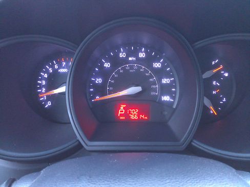 Used 2016 Kia Rio LX image 14