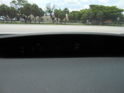 Used 2013 Toyota Prius Three Hatchback 4D FWD image 13