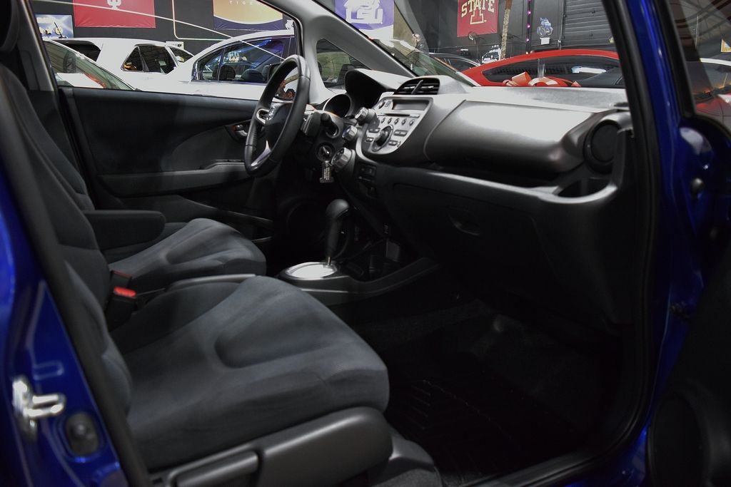 Used 2009 Honda Fit Sport image 22