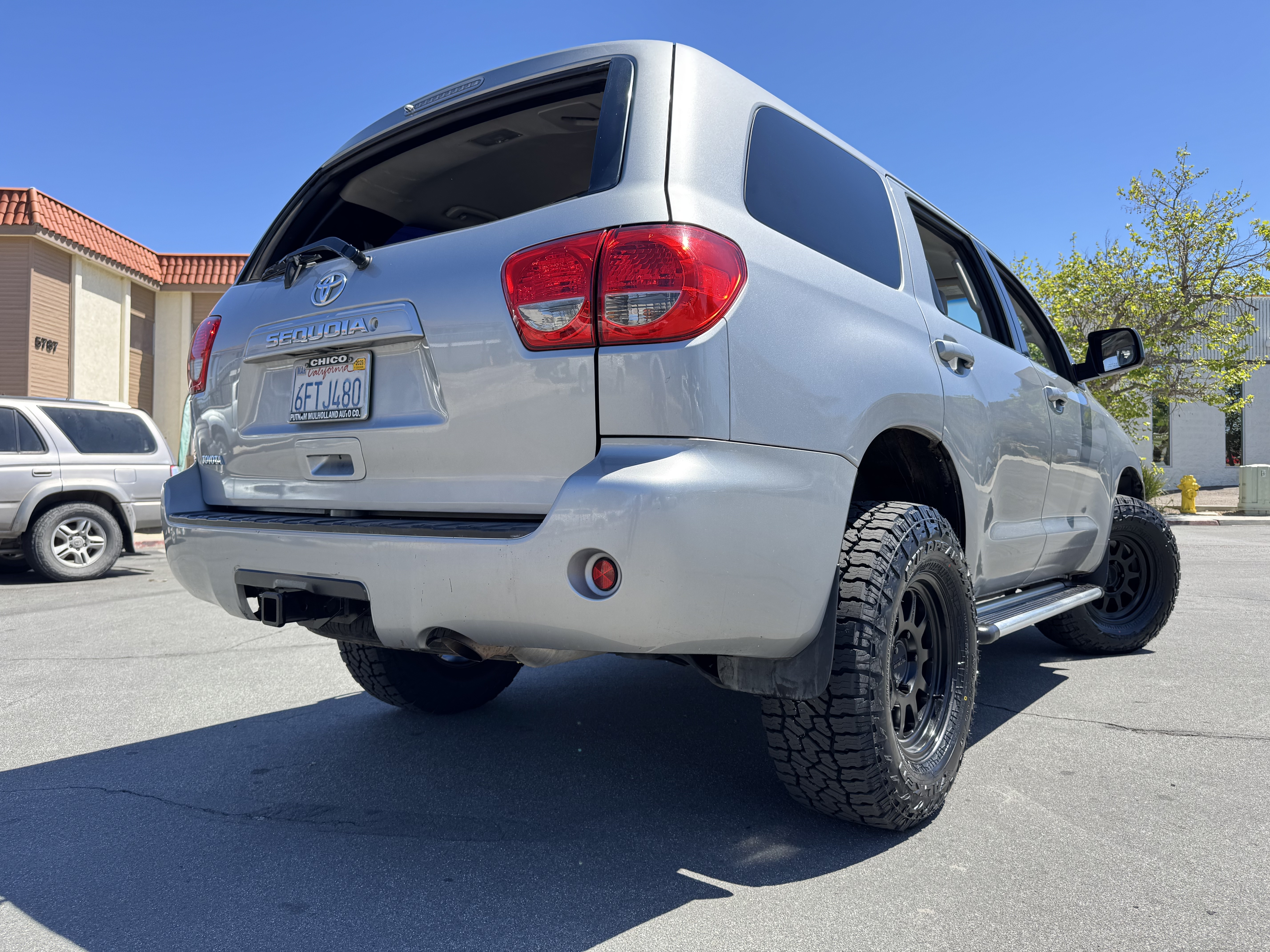 Used 2009 Toyota Sequoia SR5 RWD image 7