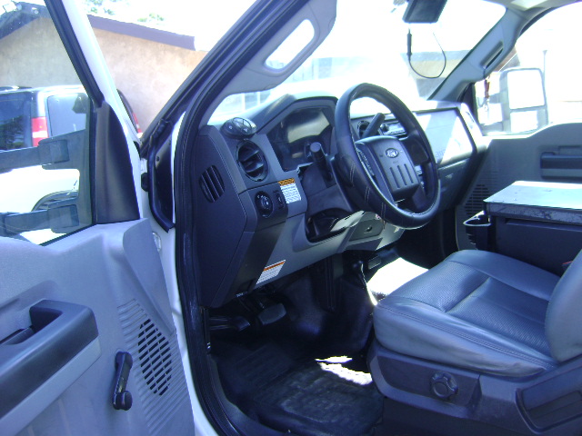Used 2015 Ford F450 4x4 Regular Cab Super Duty image 14