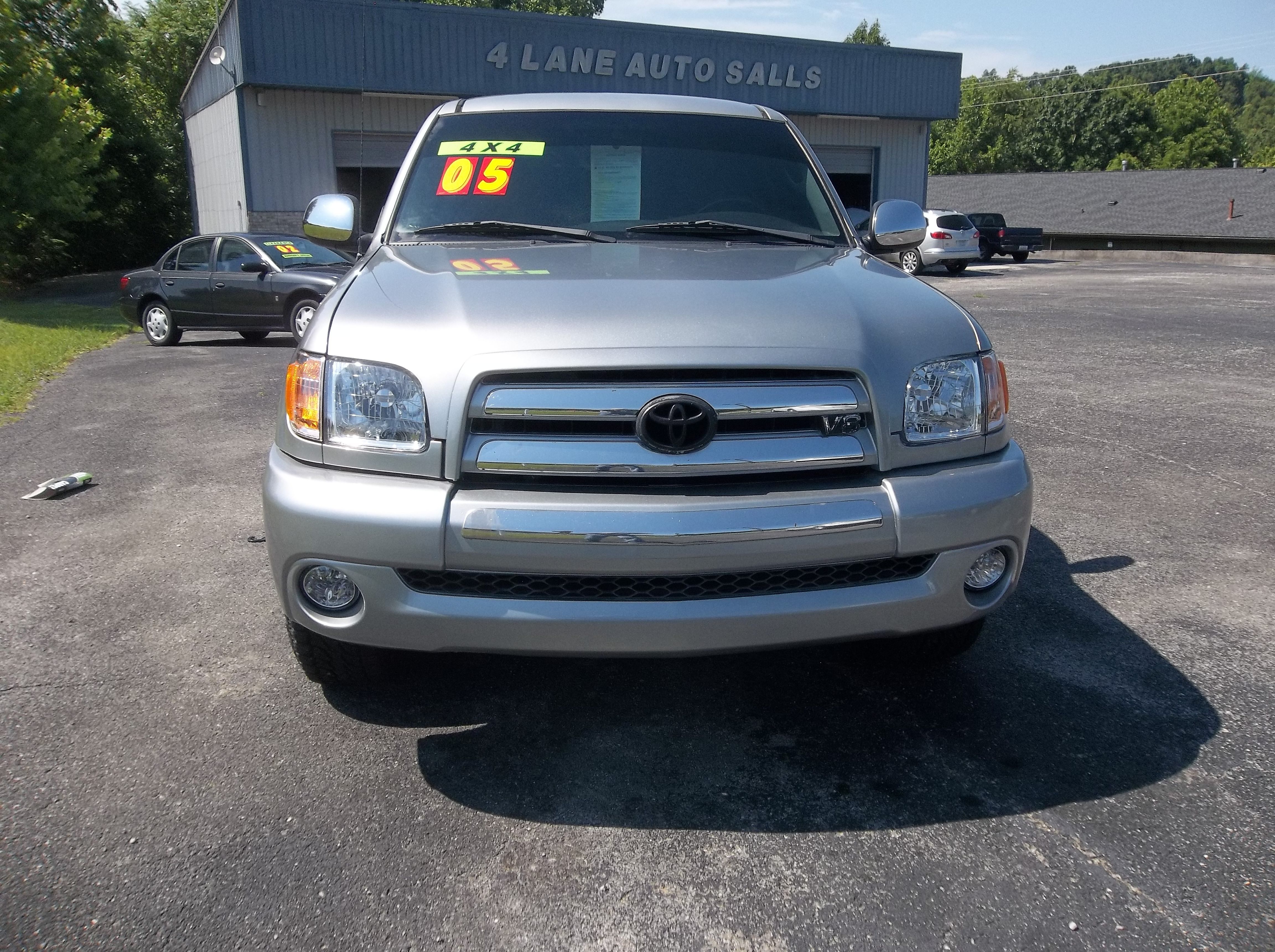 Used 2005 Toyota Tundra 4x4 Access Cab SR5 image 3