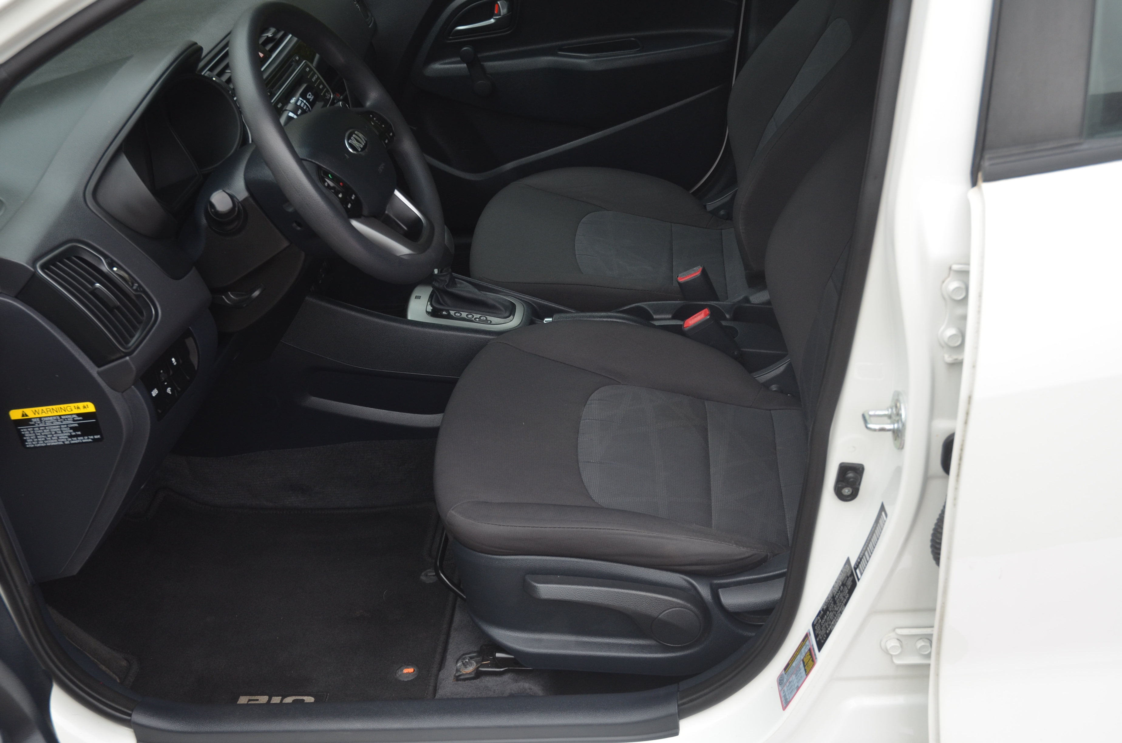 Used 2017 Kia Rio LX Sedan FWD image 8
