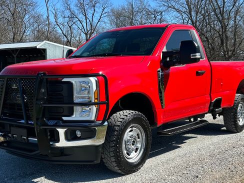 Used 2024 Ford F250 XL image 14