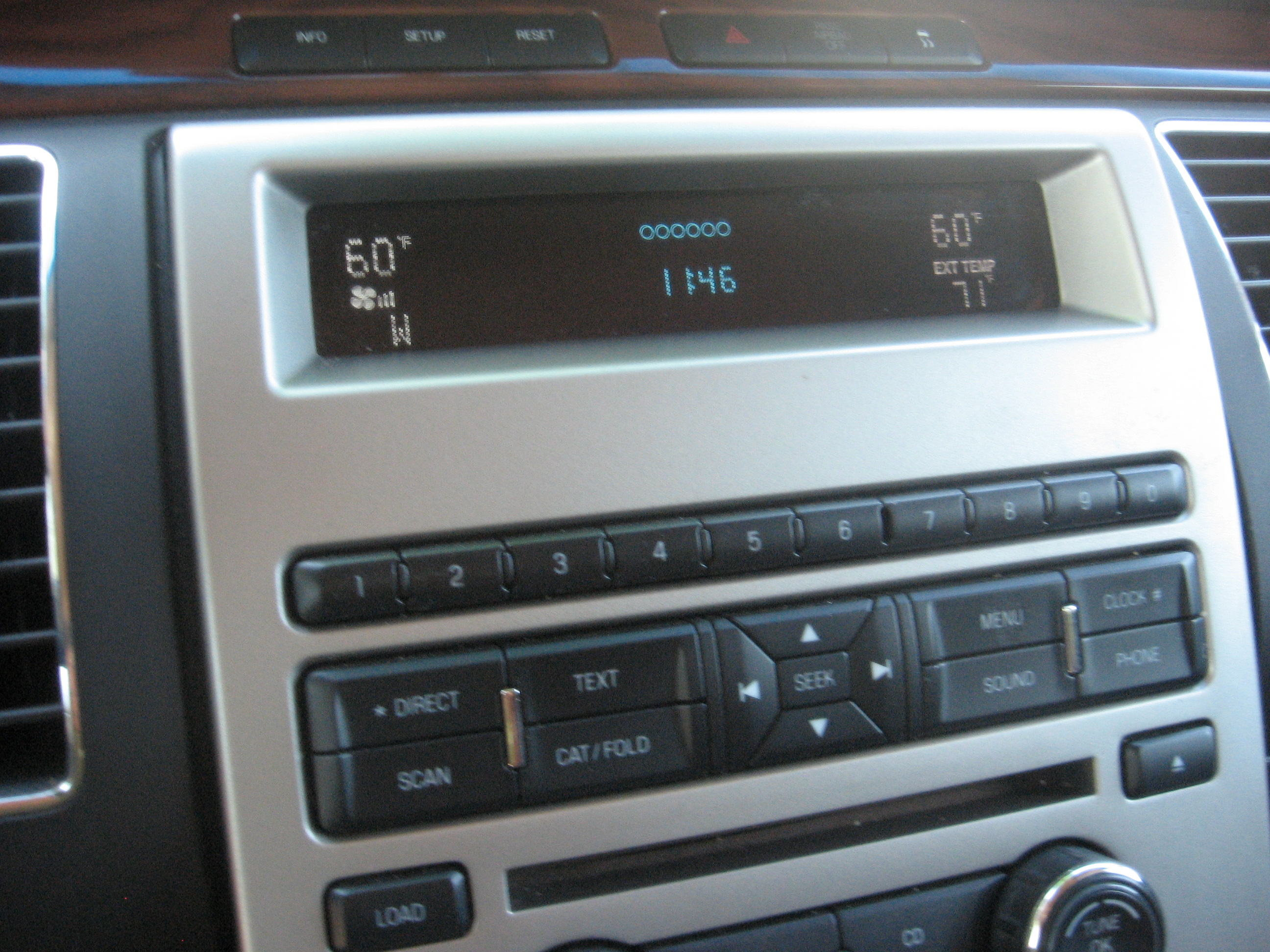Used 2010 Ford Flex SEL FWD image 11