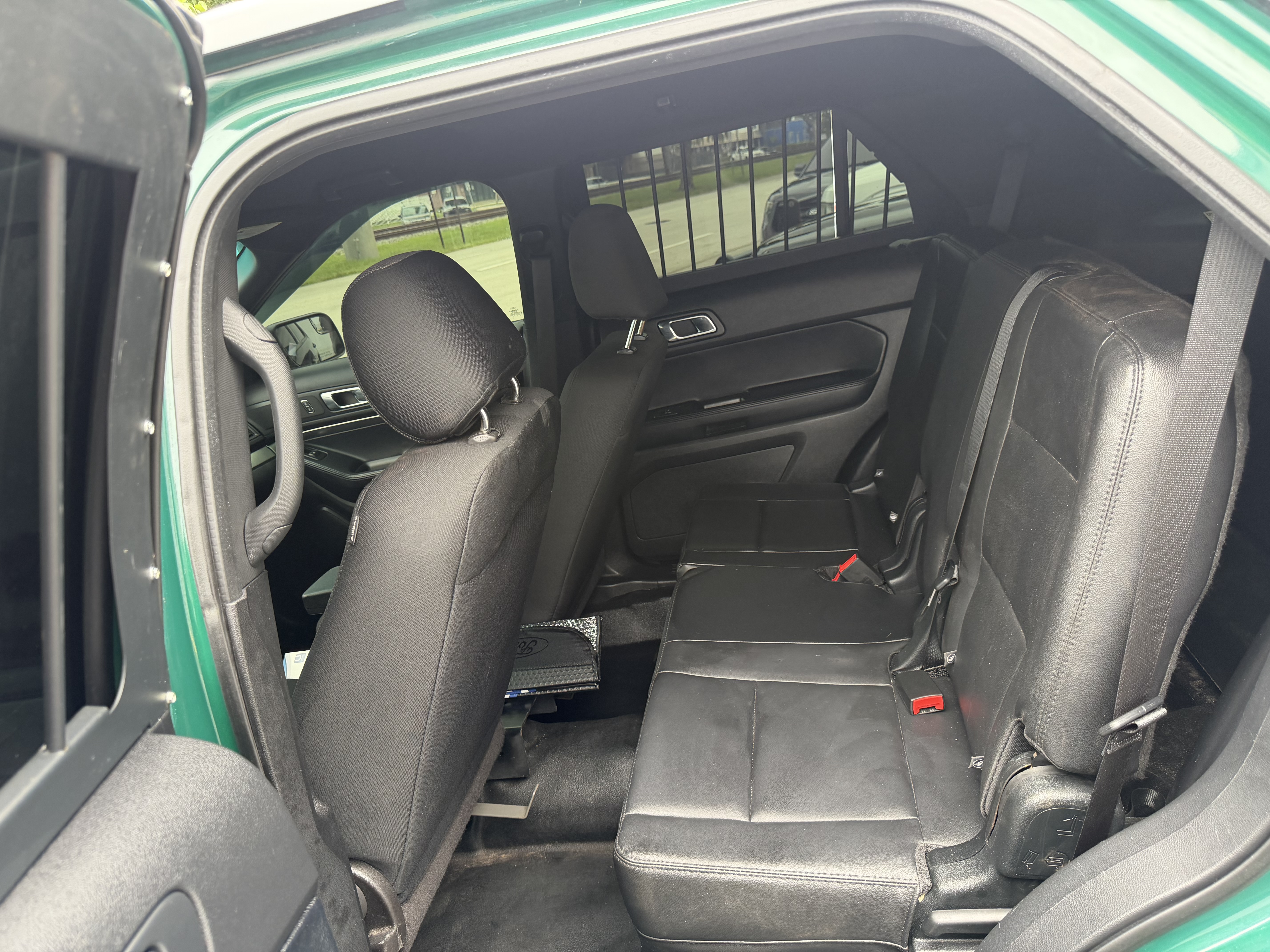 Used 2016 Ford Explorer 4WD Police Interceptor image 24