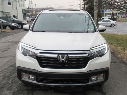 Used 2017 Honda Ridgeline RTL-E image 3
