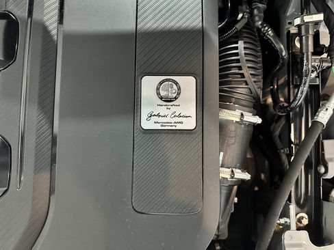 Used 2025 Mercedes-Benz GLC 43 AMG image 43