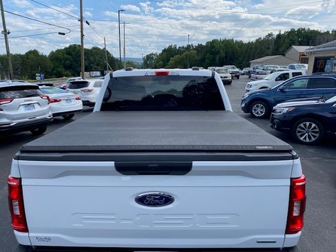 Used 2022 Ford F150 XLT image 6