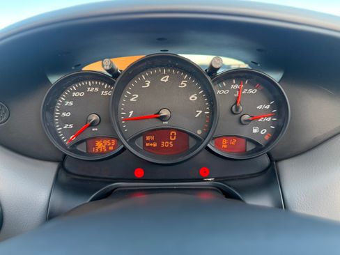 Used 2000 Porsche Boxster RWD image 15