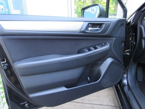 Used 2015 Subaru Legacy 2.5i Premium AWD/4WD image 12