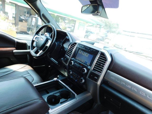 Used 2017 Ford F350 4x4 Crew Cab DRW Super Duty image 22