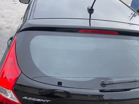 Used 2016 Hyundai Accent SE image 6