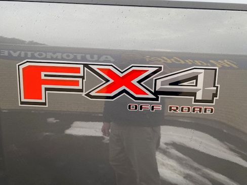 Used 2025 Ford F250 XL image 25