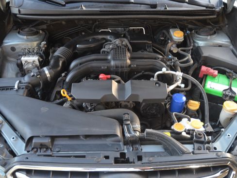 Used 2016 Subaru Impreza 2.0i Hatchback AWD/4WD image 18