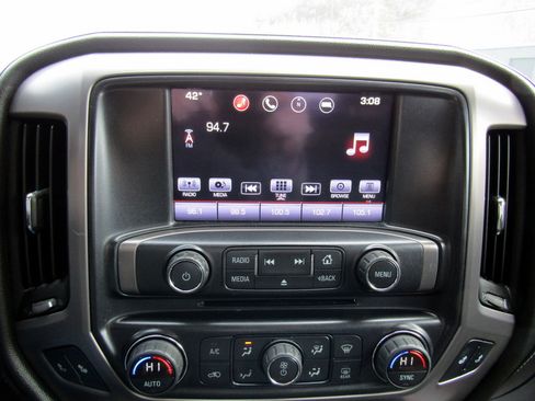 Used 2016 GMC Sierra 1500 SLE image 17