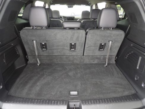 Used 2026 GMC Acadia FWD Elevation image 20