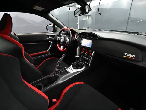 Used 2019 Toyota 86 TRD SE image 39