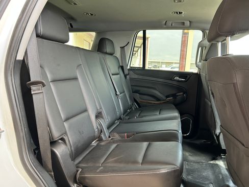 Used 2019 Chevrolet Tahoe 4WD image 12