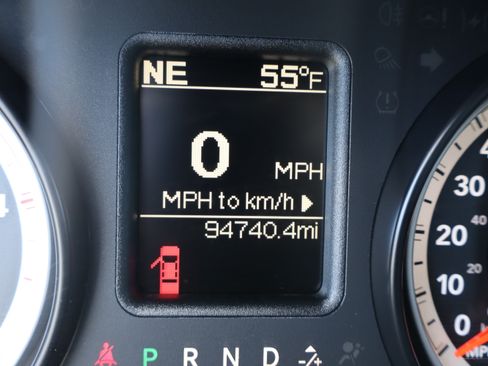 Used 2013 RAM 2500 SLT image 27