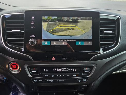 Used 2025 Honda Passport EX-L image 23